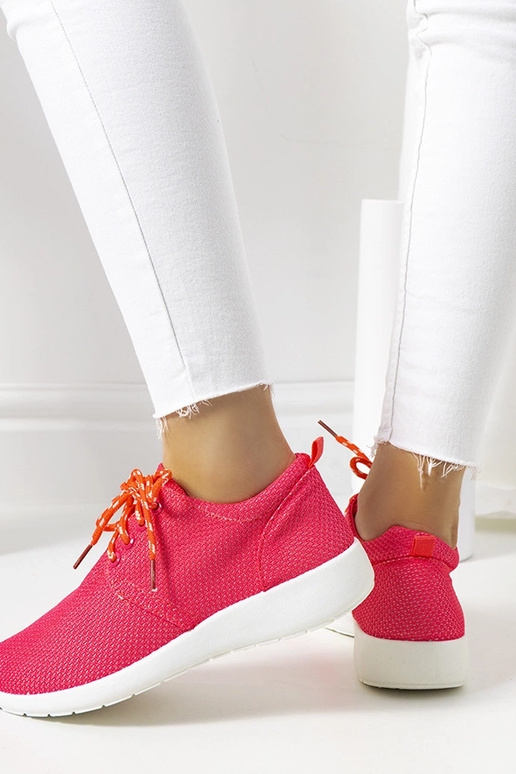 Zapatillas deportivas rosas, "Targot" Zapatillas deportivas rosas, "Targot"