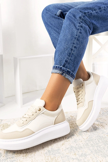 Zapatillas de mujer Selma en color beige 2