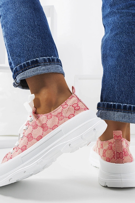 Zapatillas rosas y color arena, "Waters" Zapatillas rosas y color arena, "Waters"