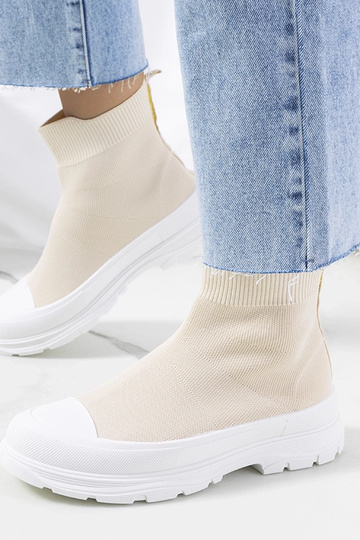 Las zapatillas altas beige de Miki 2