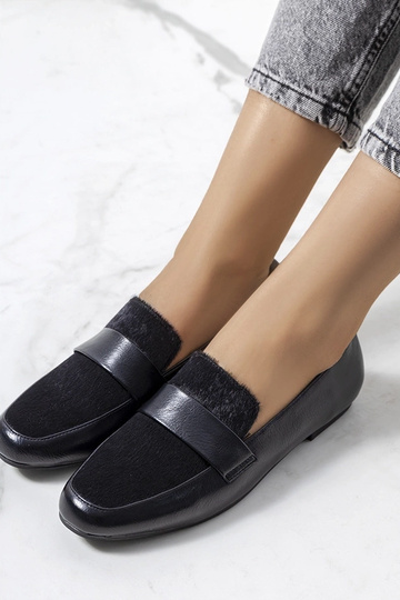 Zapatos negros de mujer Kolk