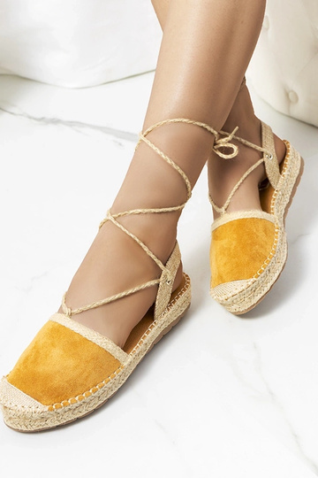 Alpargatas con cordones Gianne Brown 2