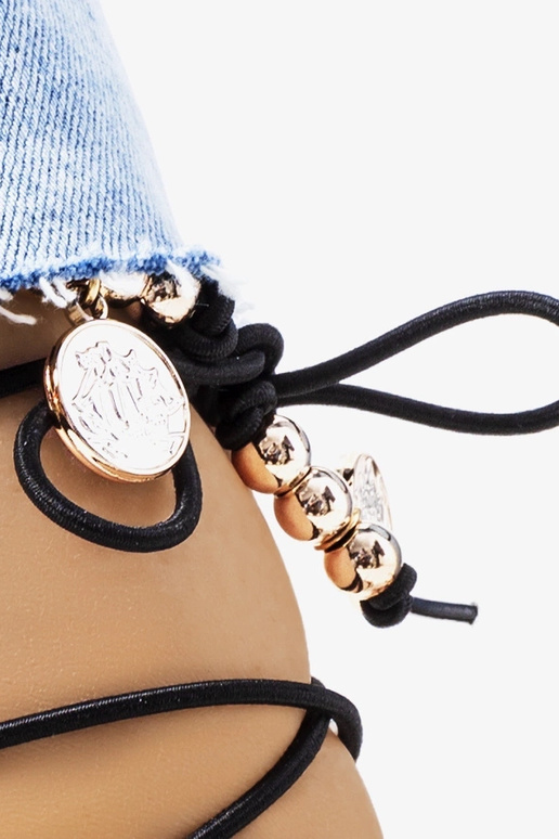 Sandalias Albertis de piel charol negra