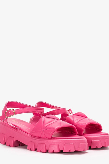 Sandalias de plataforma rosas de Ferlandi 2