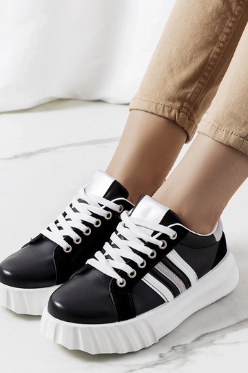Zapatillas de plataforma Prinsep negras 2