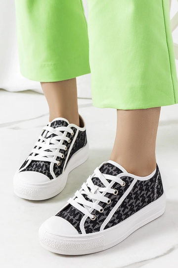 Zapatillas Chelms negras