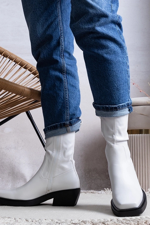 Botas blancas de tacón, "Marisa"