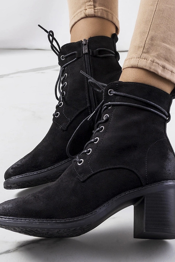 Botines con cordones de ante negro de Sanlow 2