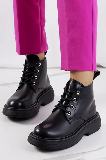 Botas negras tipo "glany",... 2