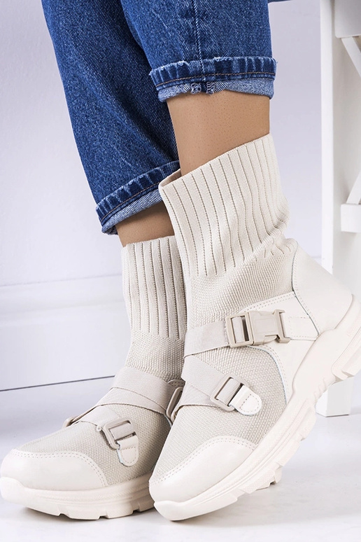 Zapatillas Saker color beige