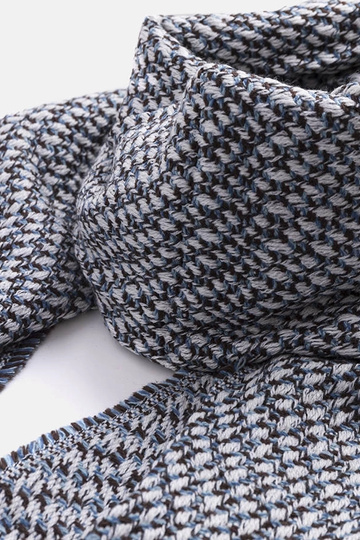 Bufanda azul y blanca, "Aria" 2