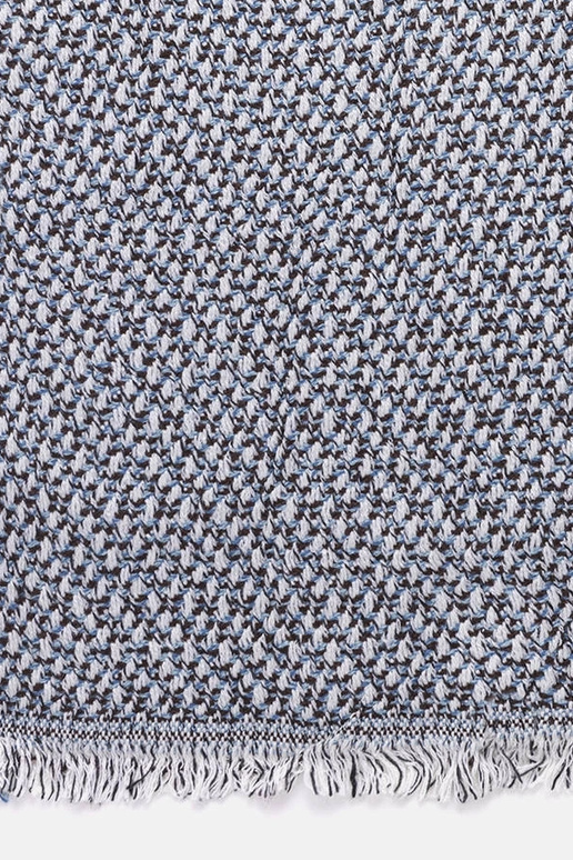 Bufanda azul y blanca, "Aria"