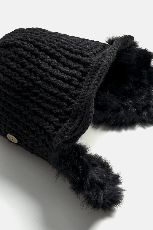 Gorro Zora negro con orejeras Gorro Zora negro con orejeras