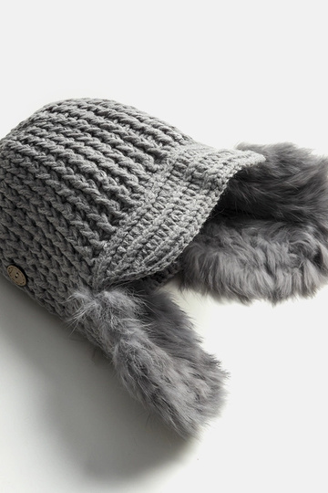 Gorro Zora gris con orejeras
