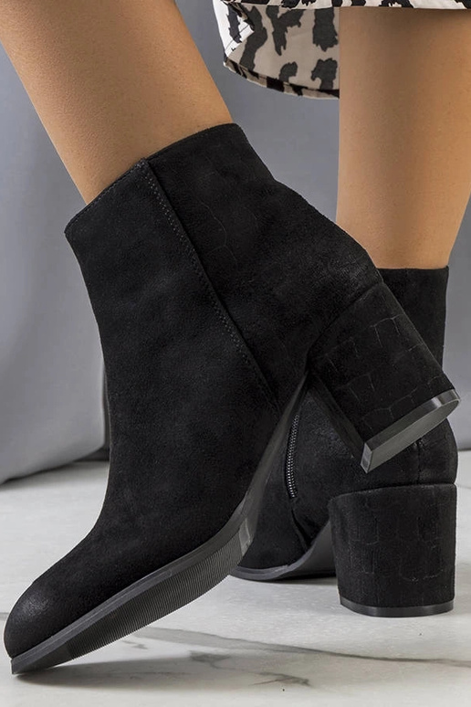 Botines negros con tacón Silas