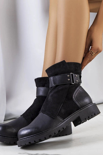 Botines negros con tira Kevin 2