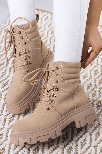 Botines beige con suela... 2