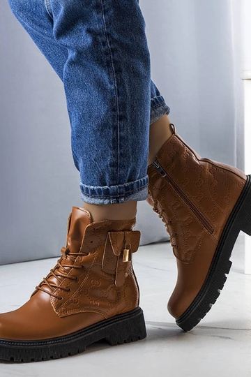 Botas de trampero de carbón...