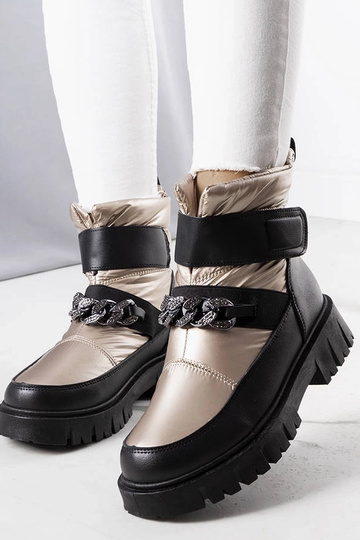 Botas de nieve con cadena... 2