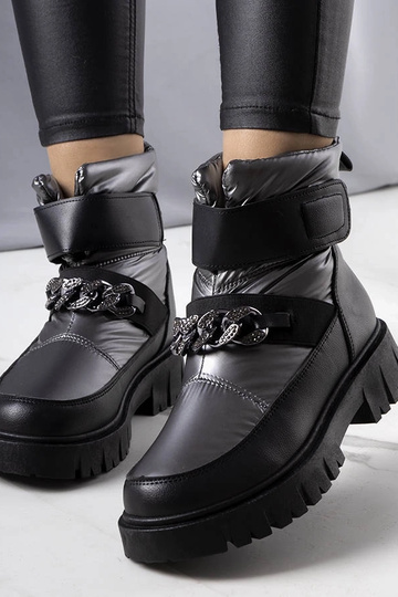 Botas de nieve con cadena...