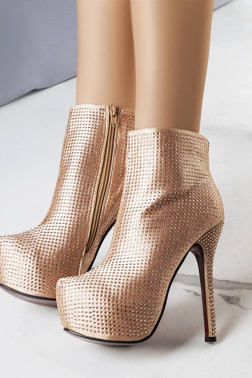 Botines de tacón alto... 2