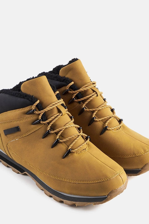 Botas Jemma con aislamiento en color... Botas Jemma con aislamiento en color...