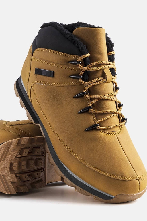 Botas Jemma con aislamiento en color... Botas Jemma con aislamiento en color...