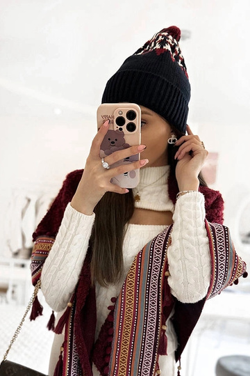 Gorra negra Abner 2