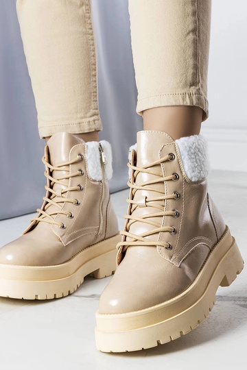 Botines de invierno color arena con piel, "Bryas"