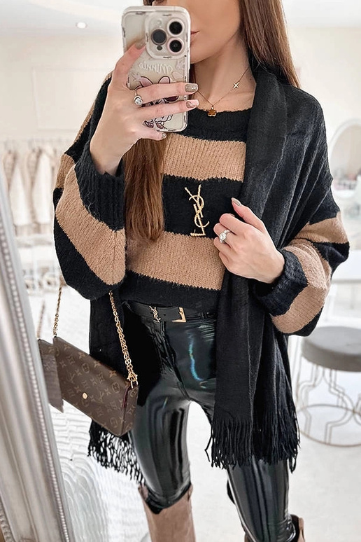 Chal de flecos negro de junio