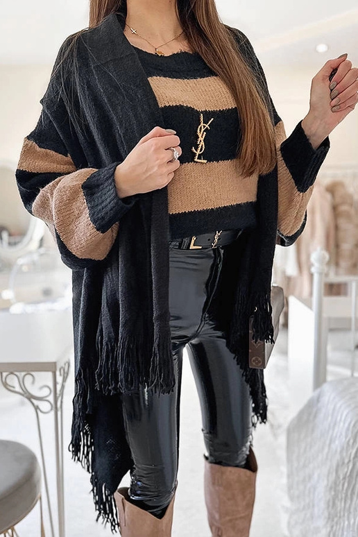 Chal de flecos negro de junio