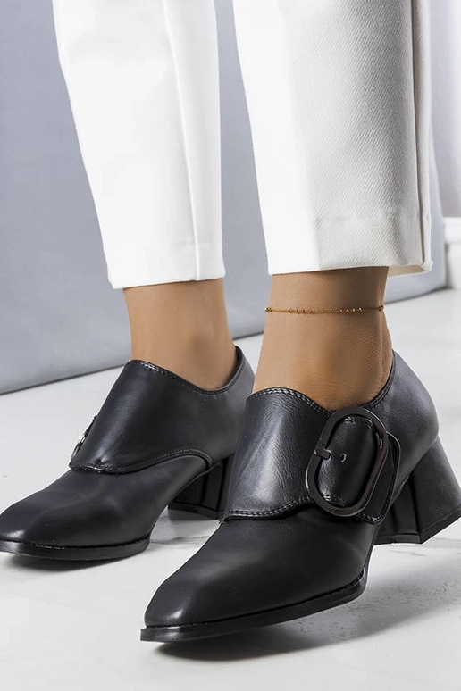 Zapatos de salón negros con tacón Ailani