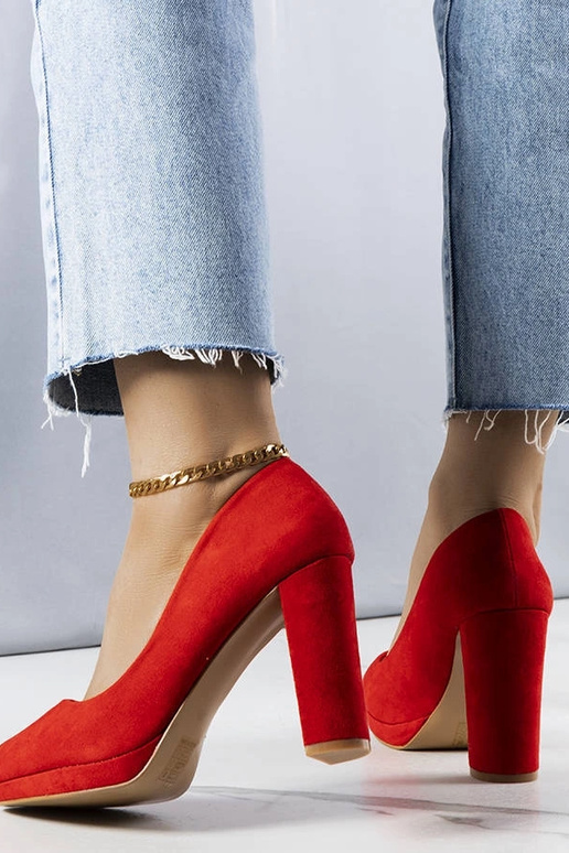 Zapatos de salón rojos con tacón de...