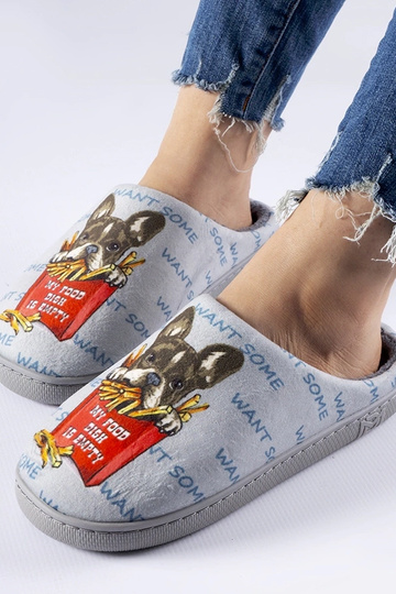 Pantuflas de papas fritas suaves de color gris