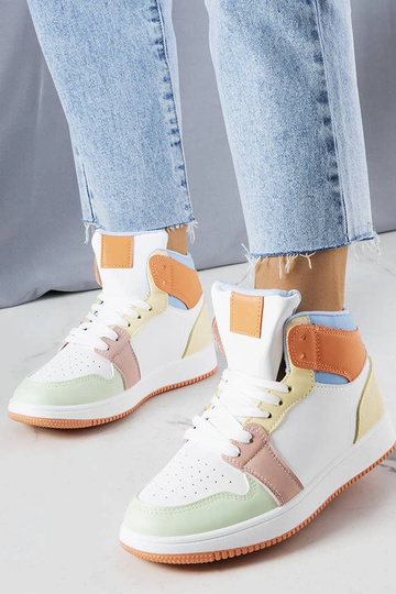 Zapatillas altas naranjas de Kari