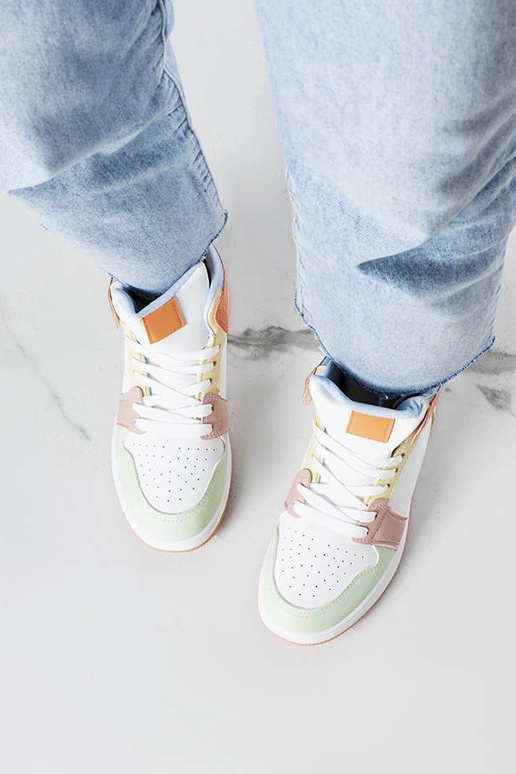 Zapatillas altas naranjas de Kari