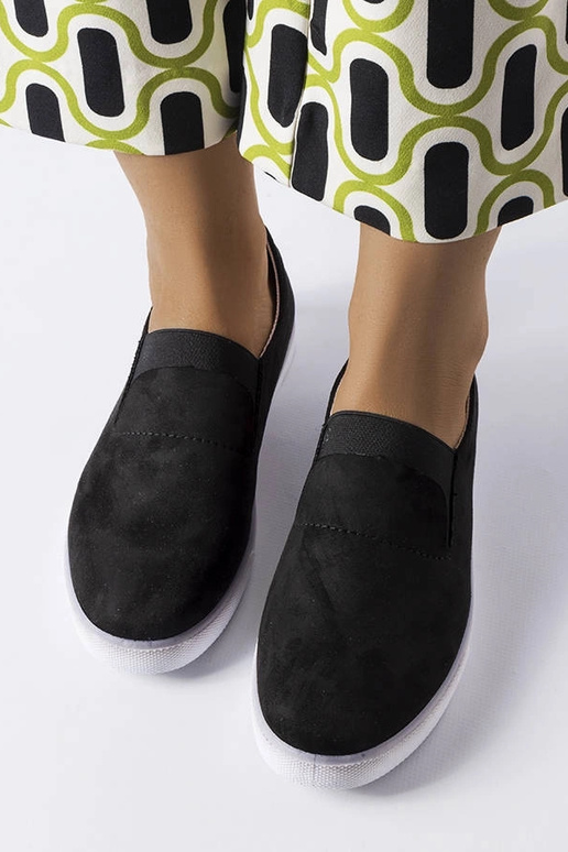 Zapatillas negras de ante sintético...