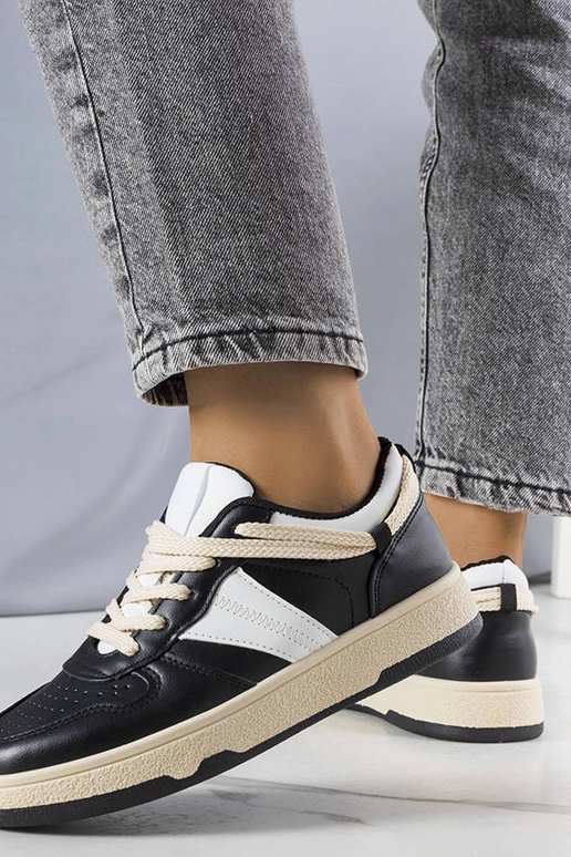 Zapatillas negras de mujer Marcella