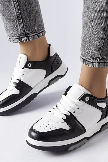 Zapatillas de plataforma...