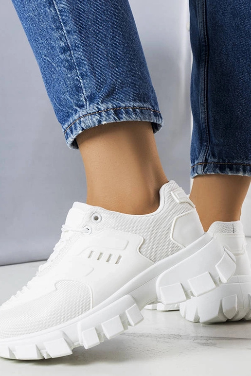 Zapatillas deportivas blancas con...