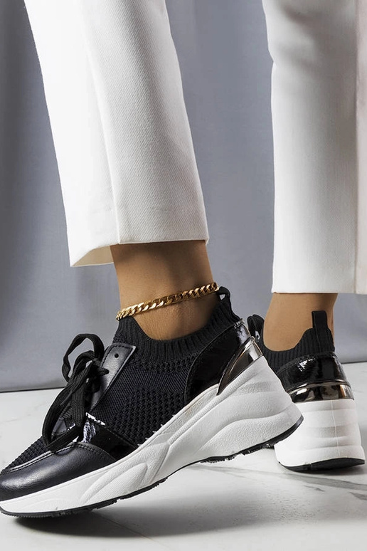 Zapatillas deportivas negras con...