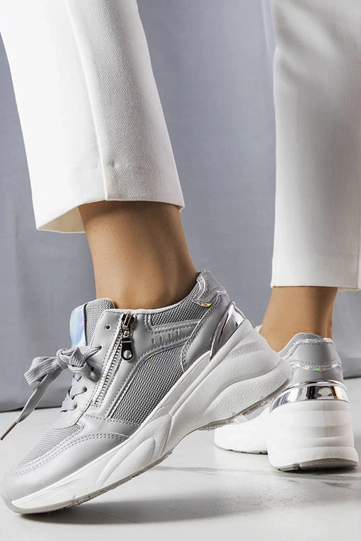 Zapatillas de cuña Stacey de color gris