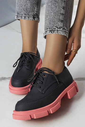 Botas negras de media caña... 2