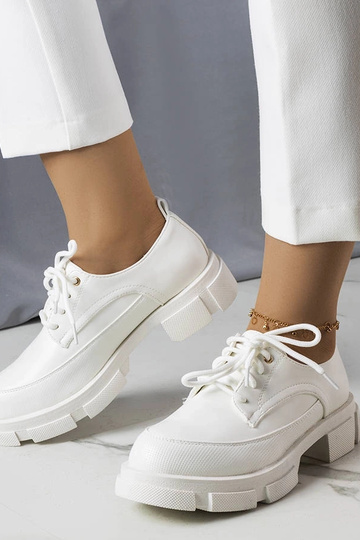 Botines blancos sobre suela gruesa, "Kay" 2