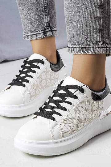 Zapatillas Erin perforadas en blanco y negro