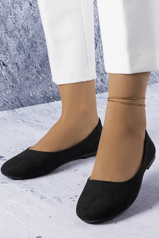 Bailarinas negras con plantilla de... Bailarinas negras con plantilla de...