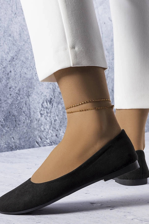 Bailarinas negras con plantilla de... Bailarinas negras con plantilla de...