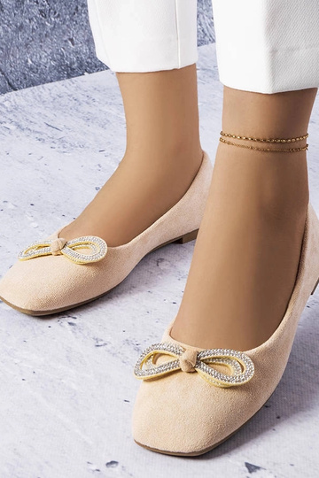 Bailarinas beige con lazo...