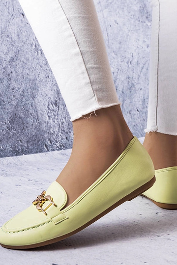 Mocasines verdes con hebilla, "Sauvé" 2