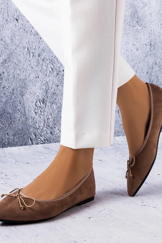 Bailarinas marrones con punta... Bailarinas marrones con punta...